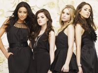 Как хорошо ты знаешь «Pretty Little Liars»?