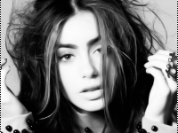 Lily Collins *О*