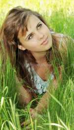 depositphotos_5661457-dreamy-girl-ff40cc23a1f723800f11f91bb96dfd54fe01164c